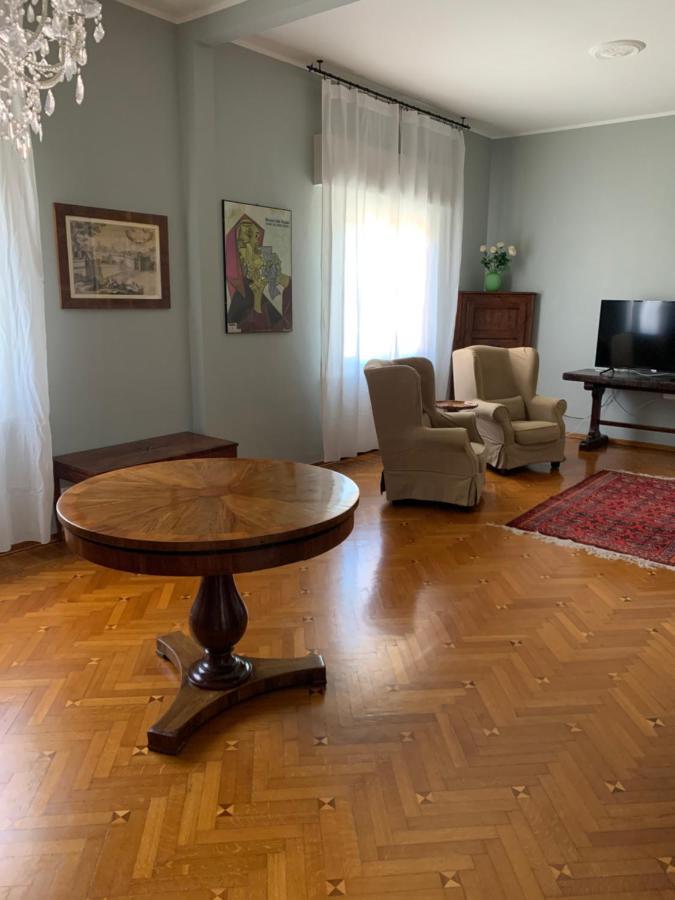 Golden Ravenna- Large Appartment In Center Luaran gambar